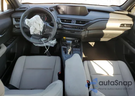 2021 Lexus Ux 200 из США, поврежденный, VIN JTHX3JBH4M2035812